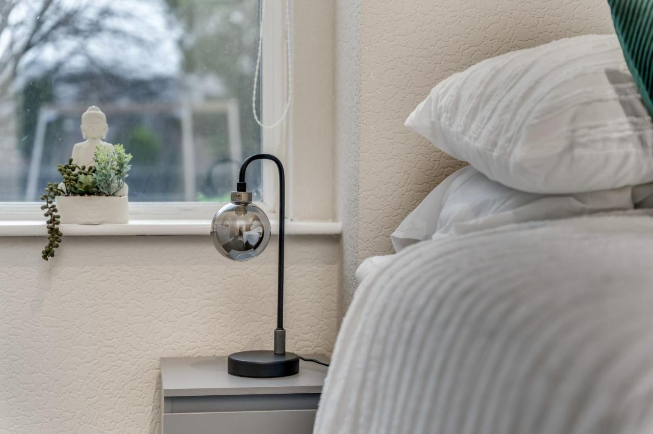 The Garden Flat, Loch Lomond Apartment Александрия Екстериор снимка