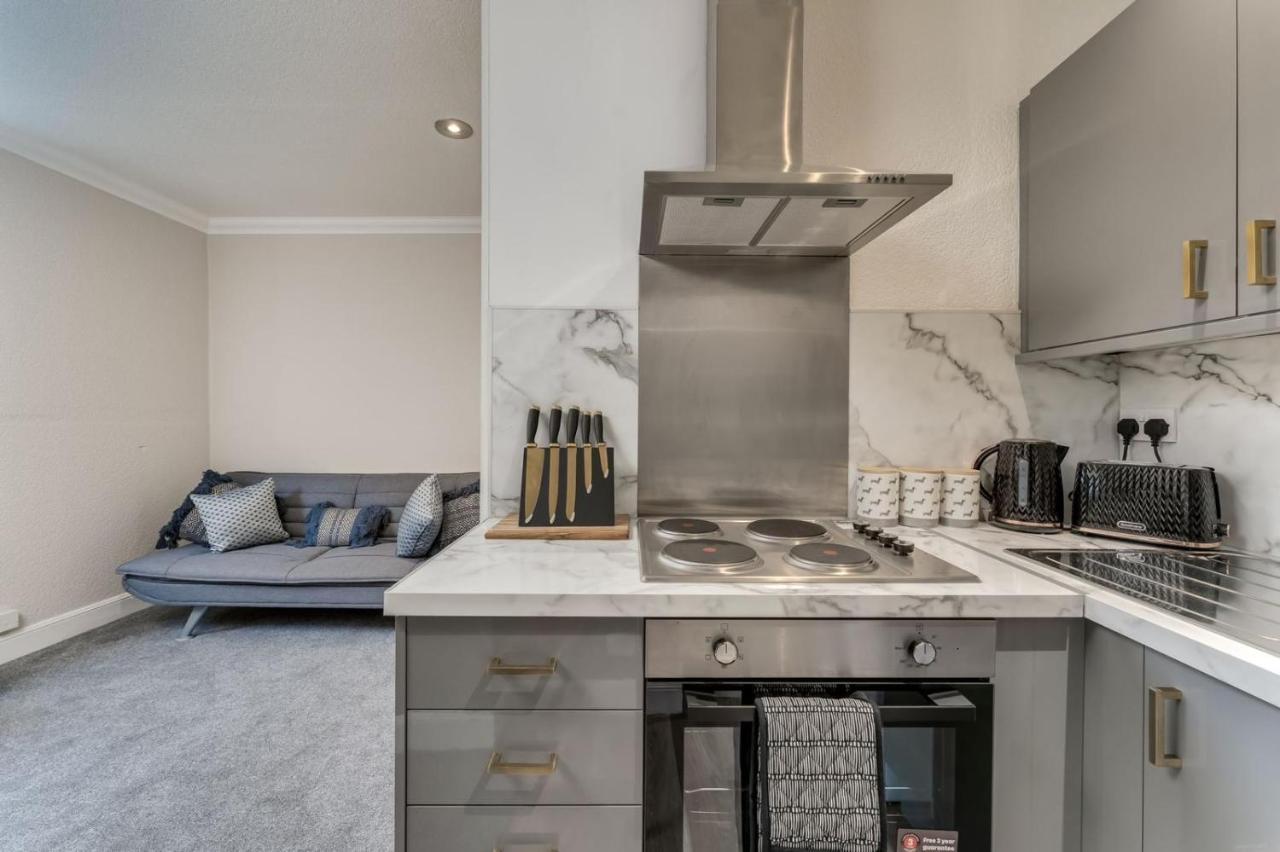 The Garden Flat, Loch Lomond Apartment Александрия Екстериор снимка